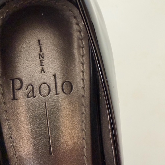 LINEA Paolo, pointed toe, black patent, kitten heel pumps. - Picture 7 of 9